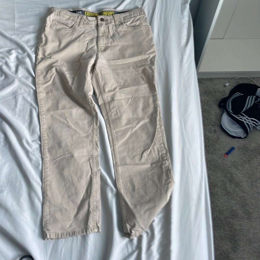 Lee Jeans